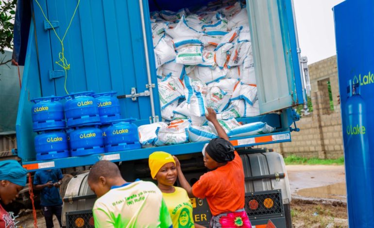  LAKE GROUP YATOA MSAADA KWA WATHIRIKA WA MAFURIKO RUFIJI